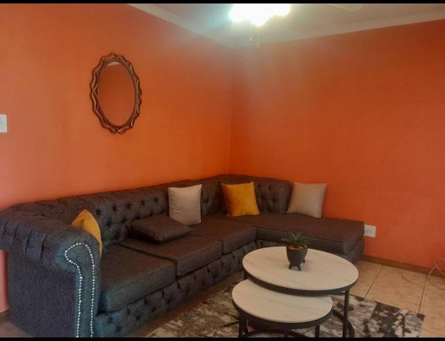 3 BEDROOM HOUSE FOR SALE IN BENDOR EXT 7